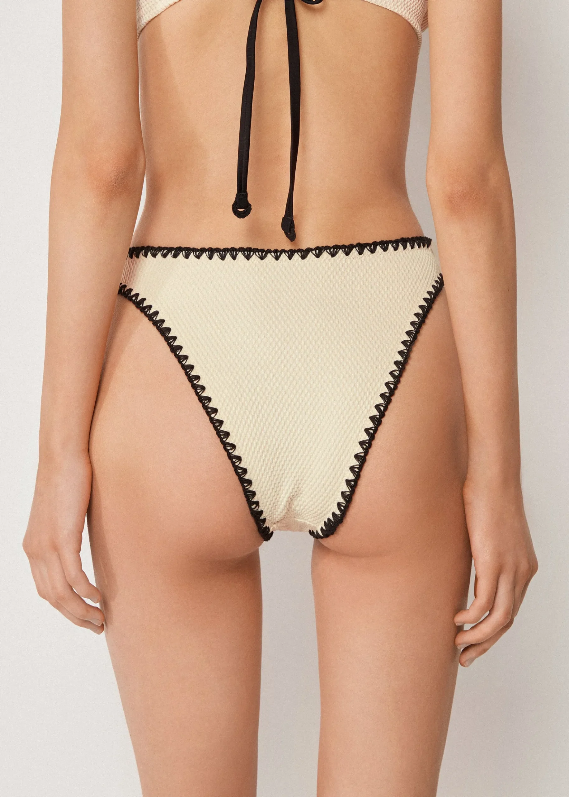 Bas de maillot brésilien taille haute Bicolor Embroidery