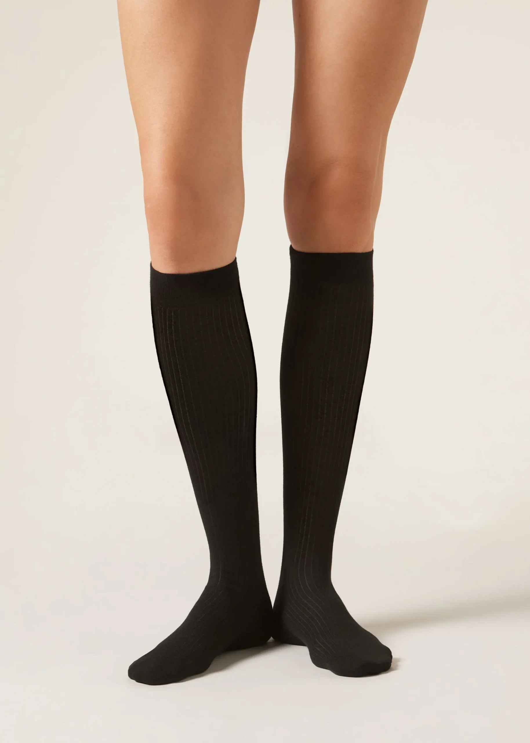 Chaussettes hautes côtelées